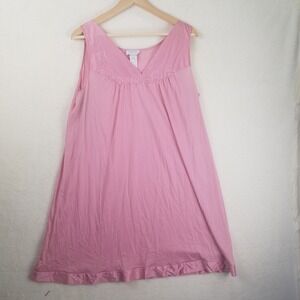 Vanity Fair Pink V Neck Sleepshirt Nightgown L/42 Ruffle Hem‎ Vintage 1950 satin